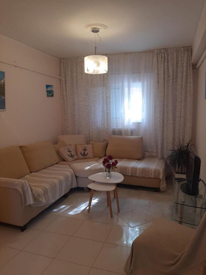 Apartamento Cozy Flat In Néa Mákri Exterior foto